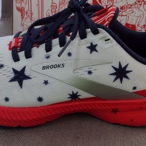 Brooks tennis 7.5 speed neutral